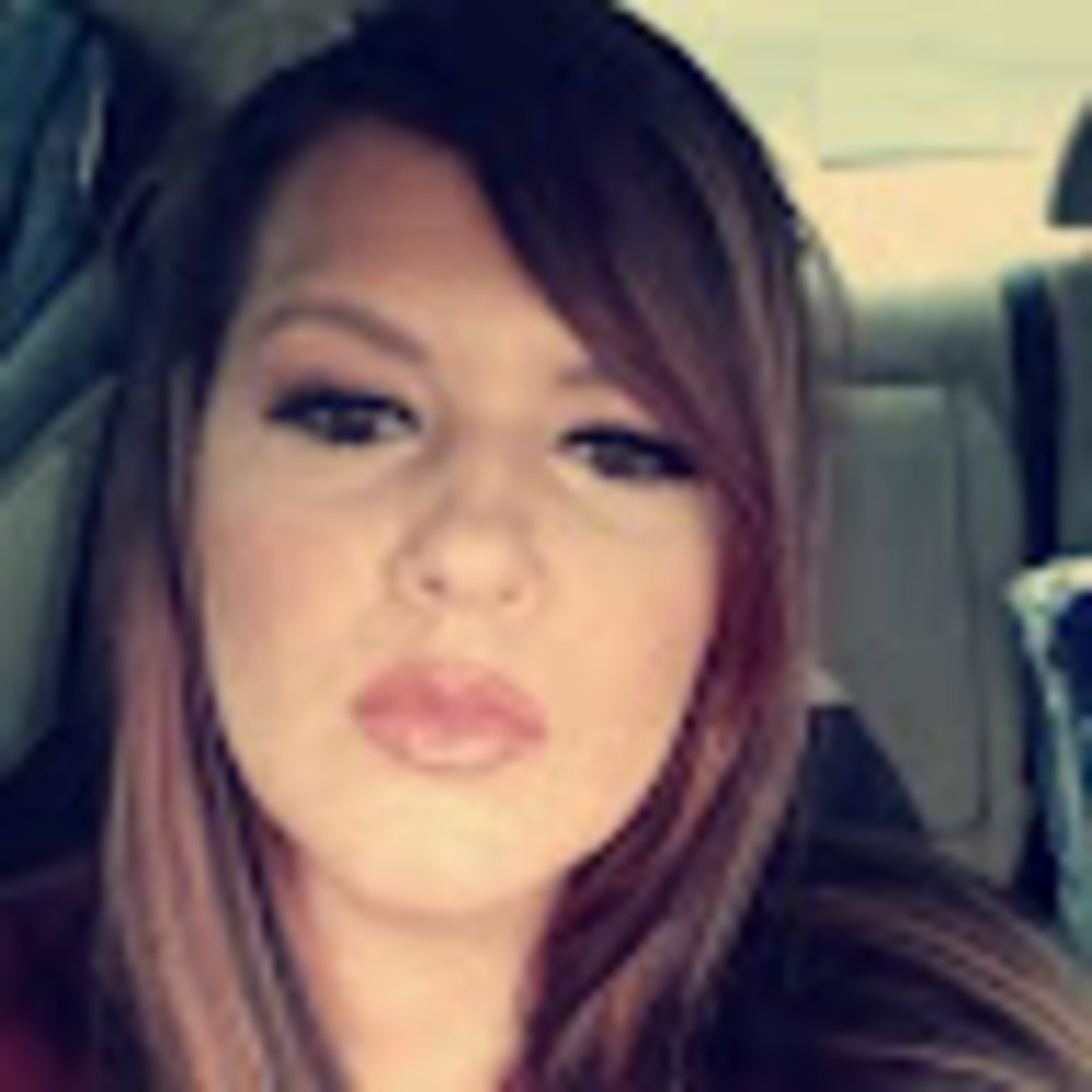 Meet your Posher, Hannah marie